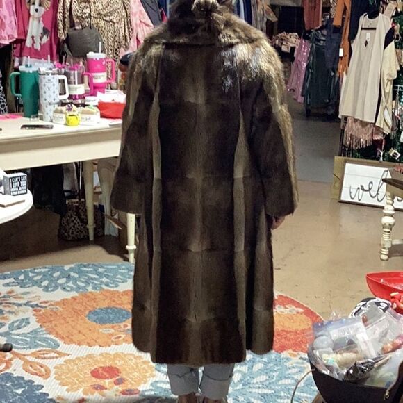Super Cute Vintage Muskrat Double Breasted Coat - Picture 14 of 14